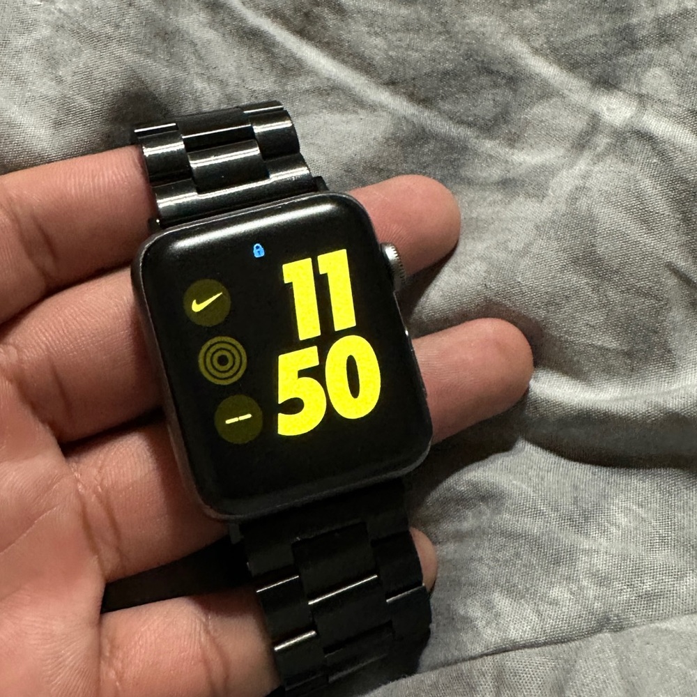 USED Apple Watch series 2